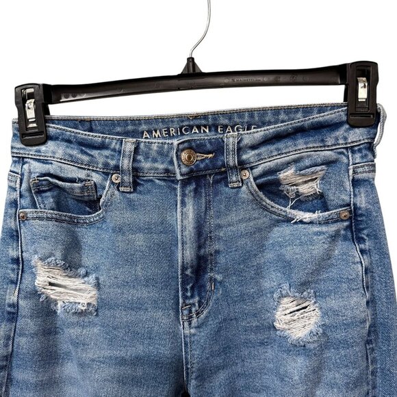 American Eagle Womens Distressed High-Waisted Mom Blue Jeans Size 4 Regular - Picture 2 of 8